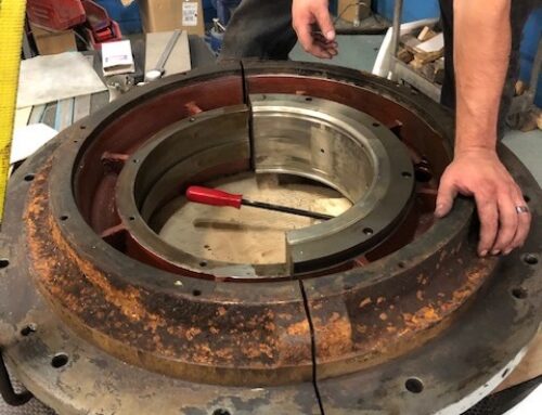 A Visual Guide to Babbitt Failure: How to Identify Pitting, Wiping, and Fatigue Cracks